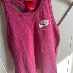 Nike tank
